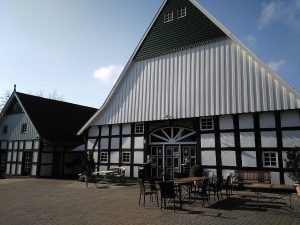 Kunstausstellung im Golfclub Ravensberger Land
